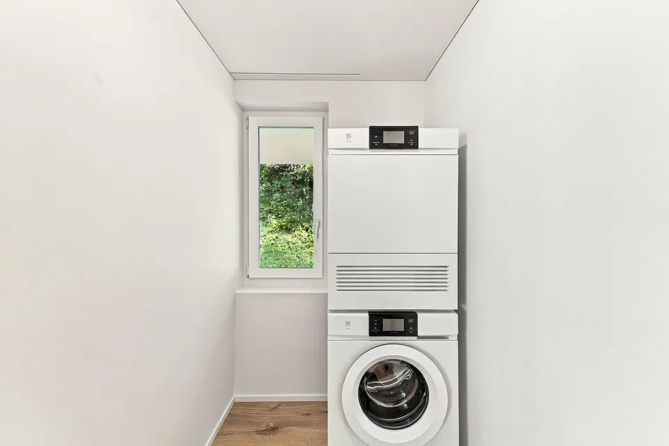 Exklusive, neu erstellte 3½-Zimmer-Attikawohnung in Oberägeri – photo 17 sur 20
