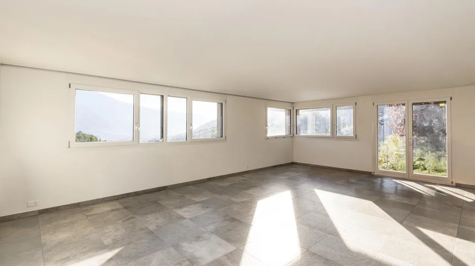 Zu vermieten Villa 6.5 Zimmer in Miège – Foto 2 von 14
