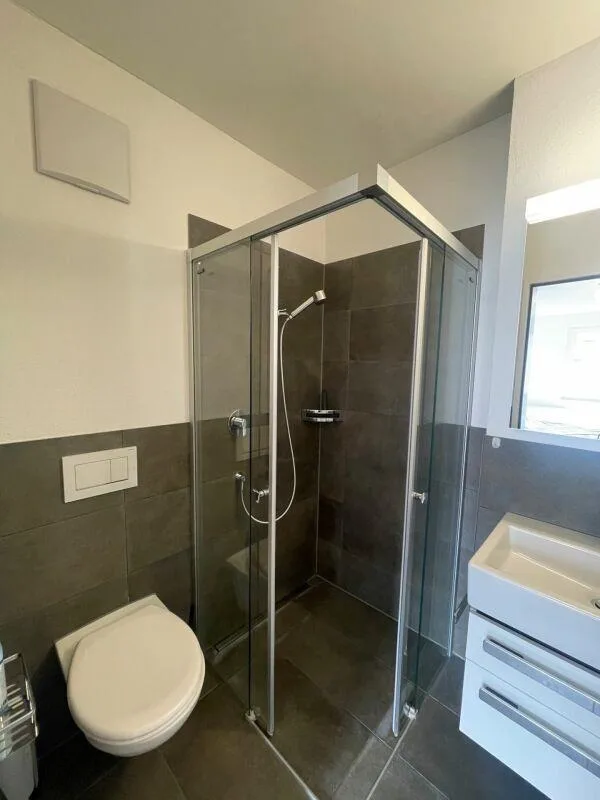 Limité : Appartement penthouse meublé et neuf avec une vue magnifique sur les montagnes – photo 10 sur 14