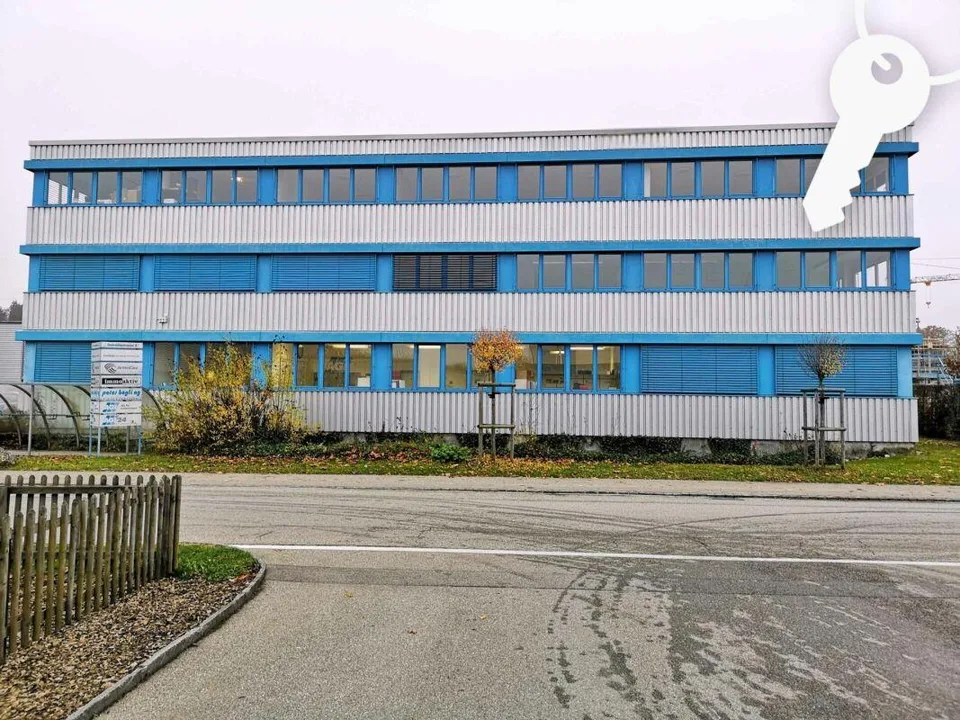 Büro-, Praxis- oder Schulungsraum in Zuchwil – Foto 5 von 6