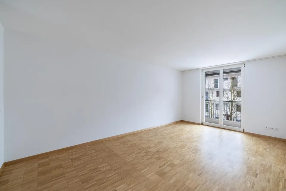 Helle 3.5-Zimmer-Wohnung mit schönem Balkon – Foto 5 von 10