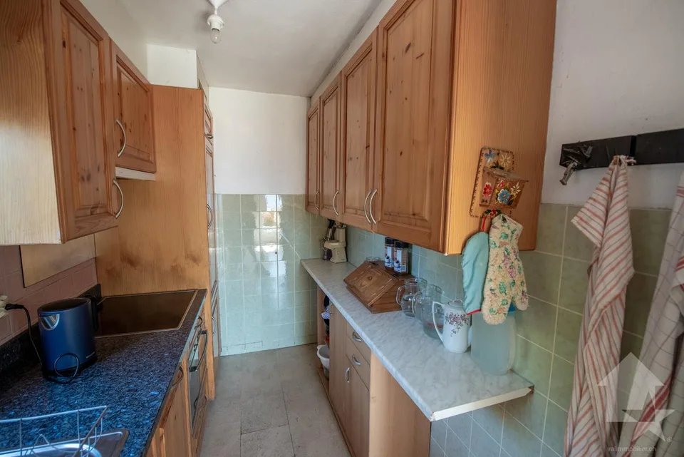 Delizioso piccolo chalet 4.5 locali, posizione superba, calma, con vista, soleggiato! – foto 12 di 22