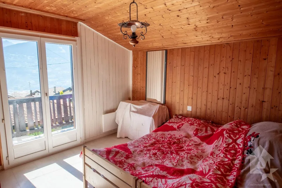 Delizioso piccolo chalet 4.5 locali, posizione superba, calma, con vista, soleggiato! – foto 17 di 22