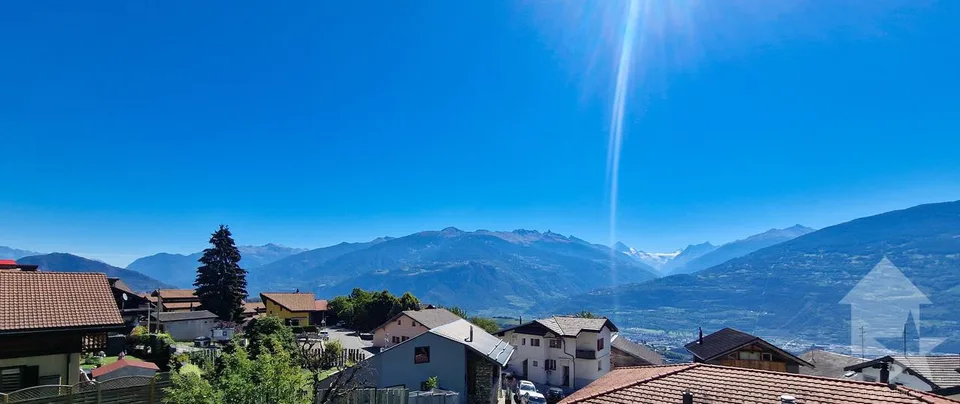 Delizioso piccolo chalet 4.5 locali, posizione superba, calma, con vista, soleggiato! – foto 19 di 22