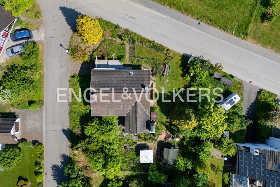 Einfamilienhaus mit grossem Grundstück und Raum für Ideen – Foto 4 von 5