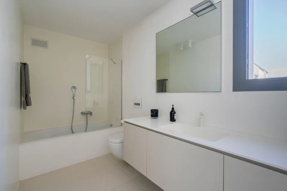 VILLA LUGANESE - VILLA MINERGIE CON PISCINA RISCALDATA E GIARDINO P... – foto 14 di 17