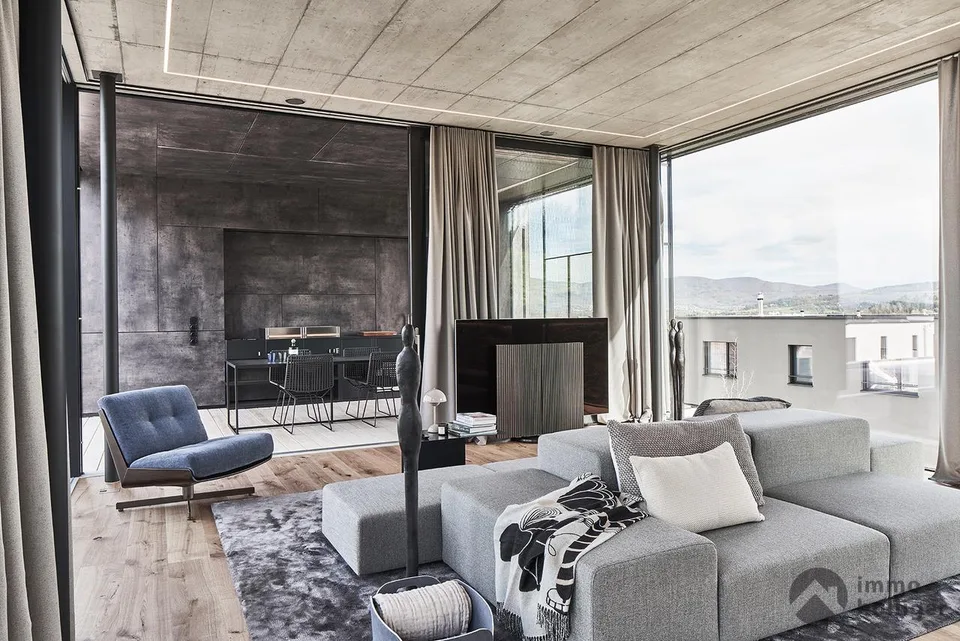 Architektonische Eleganz trifft auf luxuriöses Wohnen – Foto 3 von 13