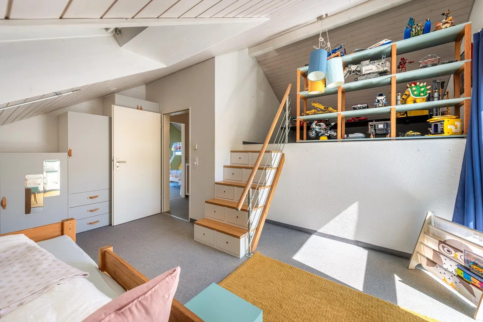 Modern, luxurious 7½-room villa with a heated swimming pool, etc. – Foto 10 von 14