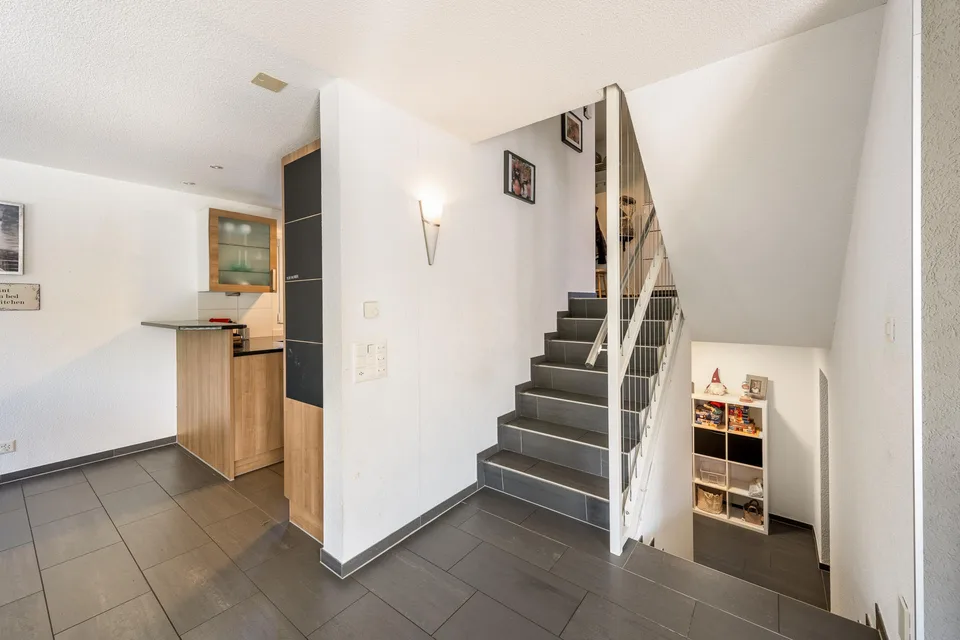 Modern, luxurious 7½-room villa with a heated swimming pool, etc. – Foto 14 von 14