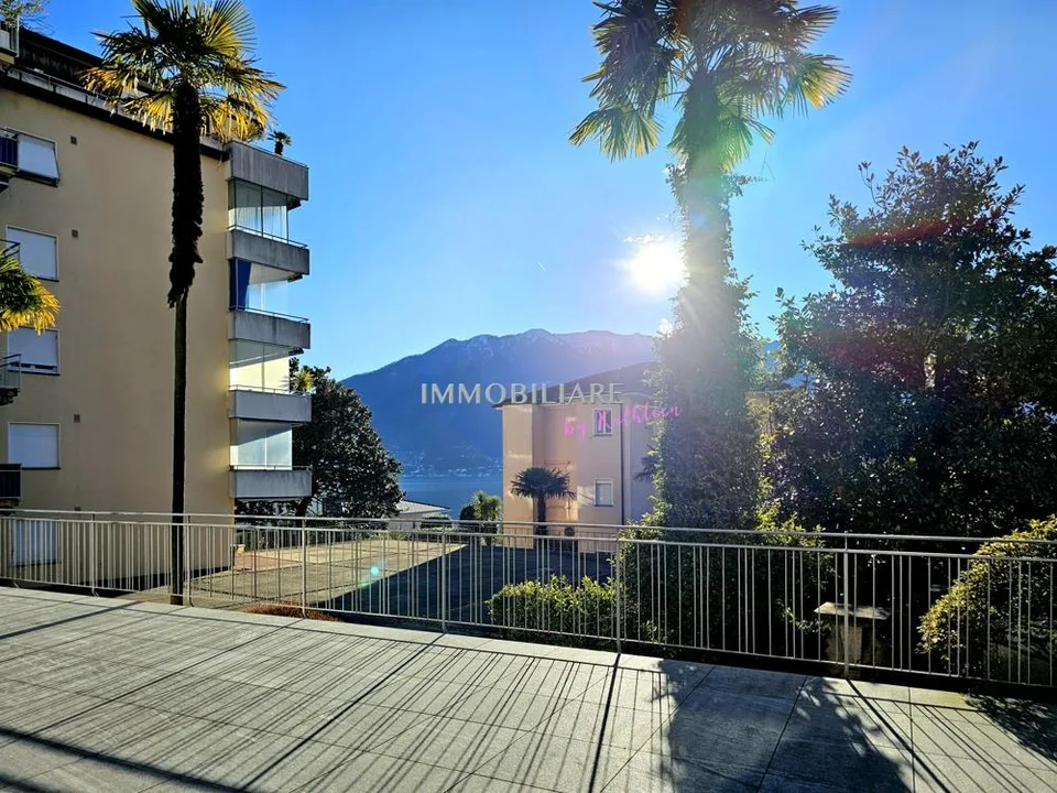 Ihr Logenplatz am Lago Maggiore: Attika mit Hallenbad und Kamin – foto 19 di 22