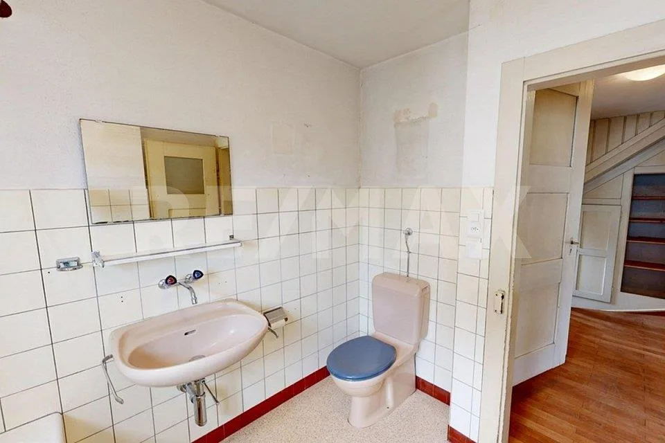 Maison mitoyenne historique de 4 pièces – photo 9 sur 13