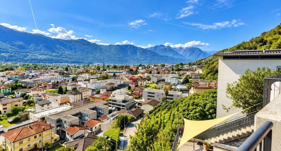 5 Zimmer Einfamilienhaus in Monte Carasso – Foto 3 von 30