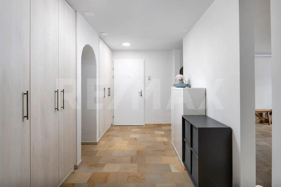 Appartement spacieux de 3,5 pièces dans une commune avantageuse en termes d'impôts – photo 2 sur 13