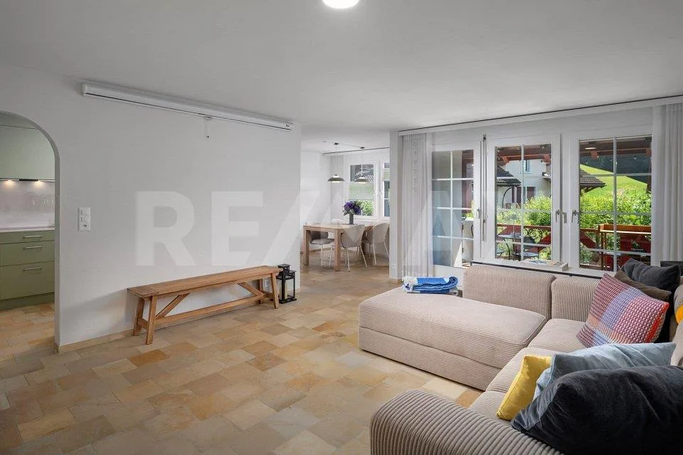 Appartement spacieux de 3,5 pièces dans une commune avantageuse en termes d'impôts – photo 5 sur 13