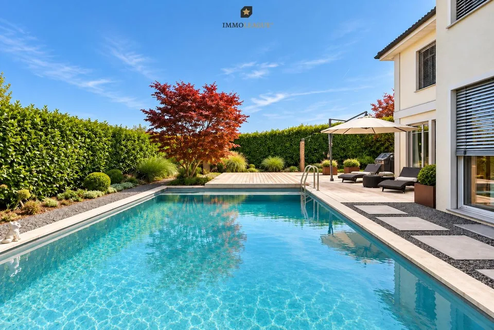 Grandiose Luxusvilla mit Pool und Seesicht – foto 3 di 16