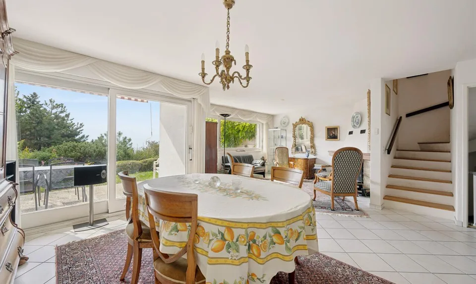 Maison familiale à Belmont-sur-Lausanne ? vue lac et exp. sud-est – Foto 9 von 11