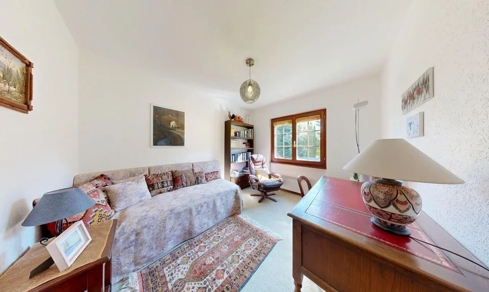 Magnificent property offering a vast plot in Chalais – photo 8 of 11