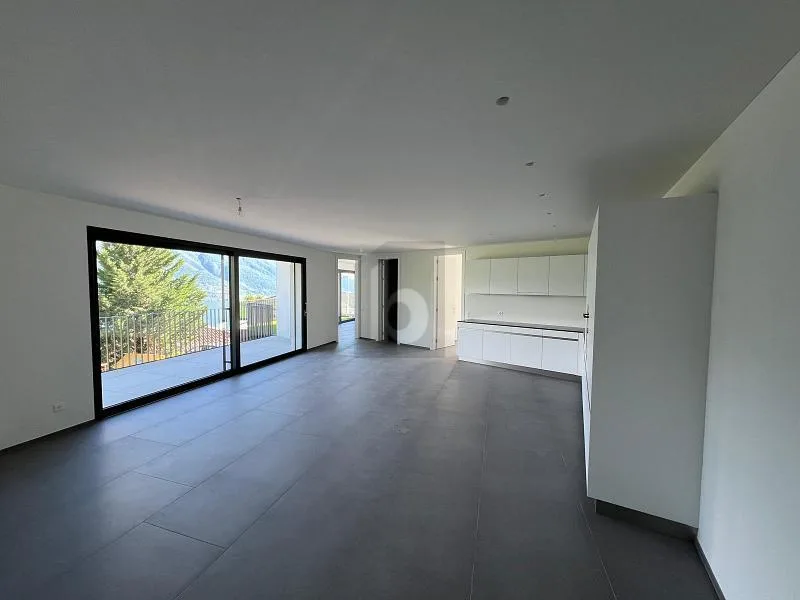 Modern und Elegant mit spektakulärer Seesicht – Foto 2 von 4
