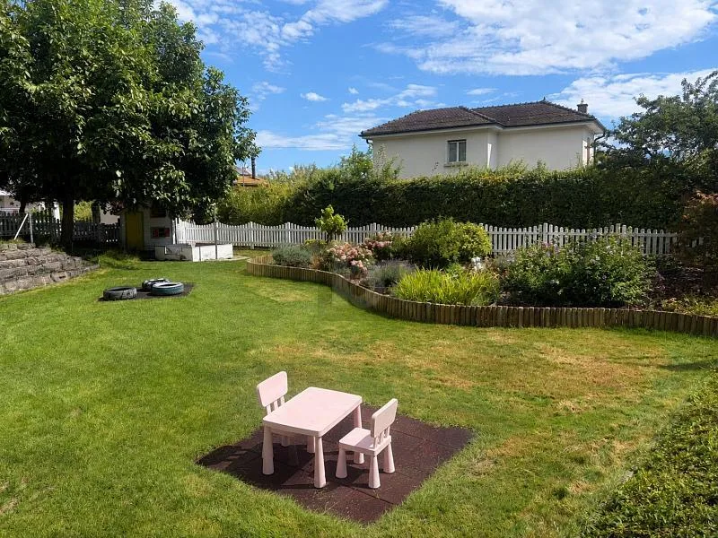 GRANDS ESPACES ET JARDIN POUR VOTRE GARDERIE – foto 2 di 6