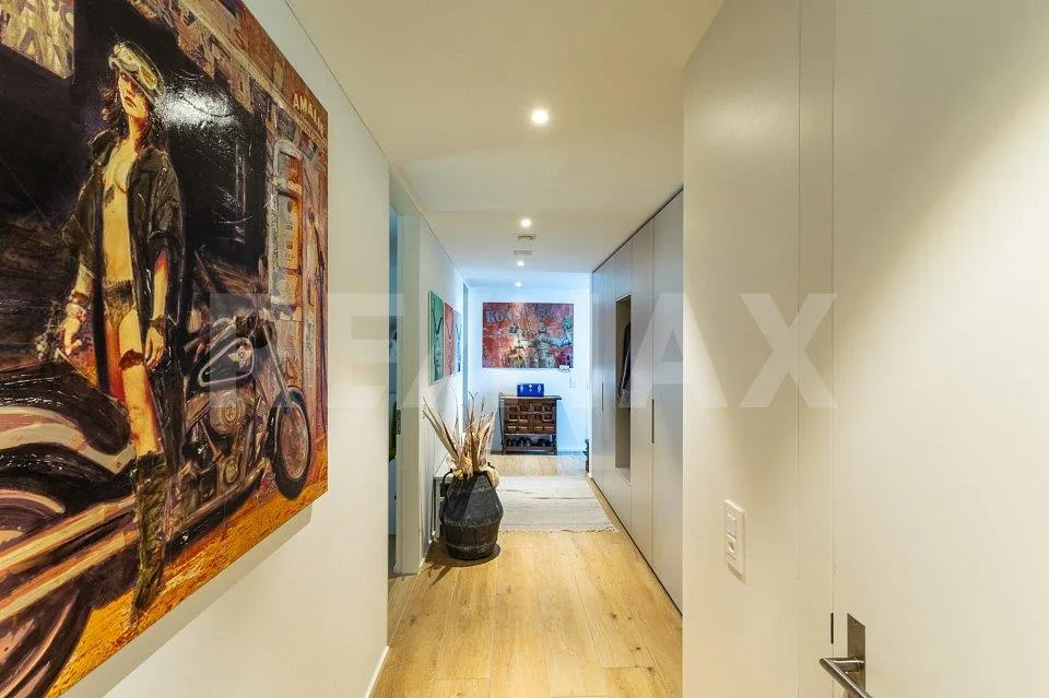 Urban Living neu definiert: Stylische Maisonette mit Wow-Architektur – Foto 3 von 11