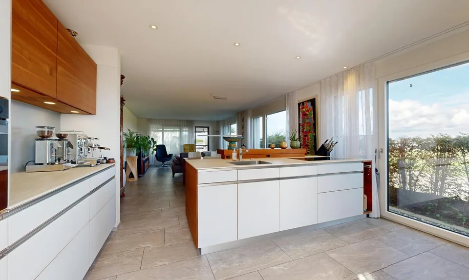 Appartement de jardin exclusif de 4,5 pièces avec vue sur le lac et équipement de haute qualité – photo 5 sur 11