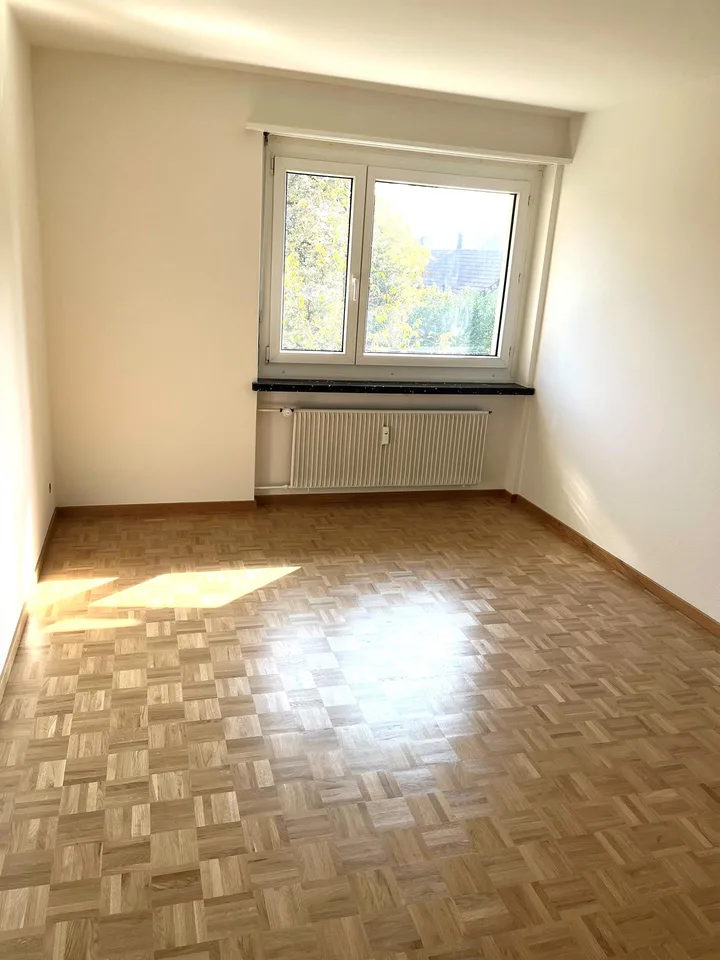 Gemütliche, ruhige 4.5 Z. Wohnung im "Grünen" und doch zentral – Foto 10 von 11