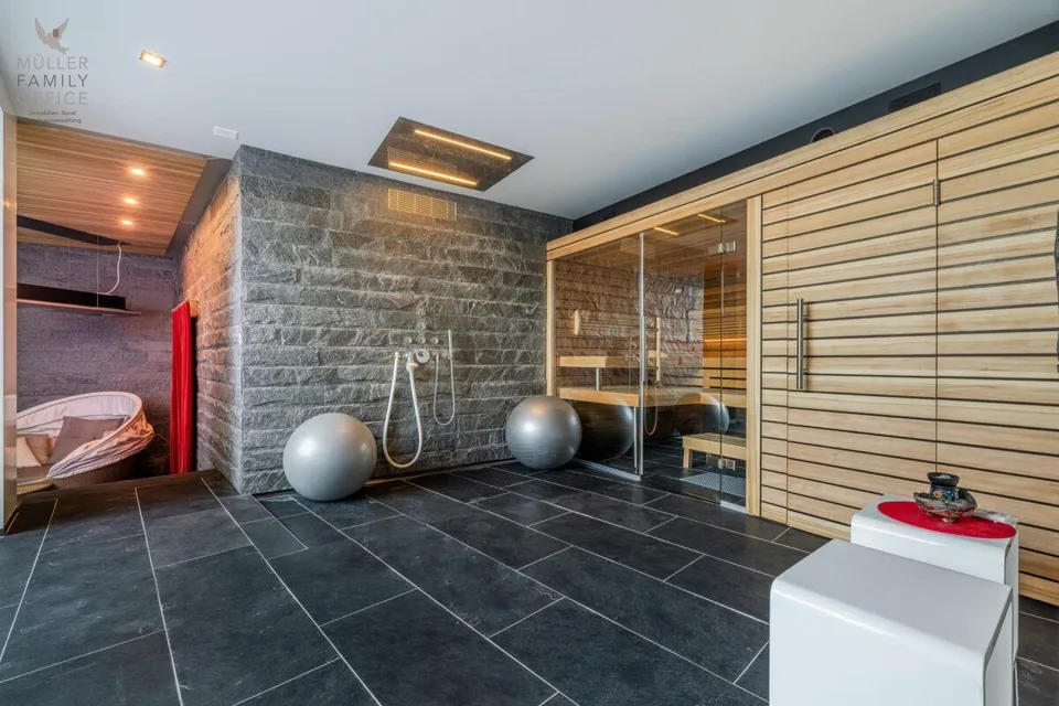 Traumhafte Luxus-Designervilla mit fantastischer Seesicht und Einli... – photo 14 sur 14