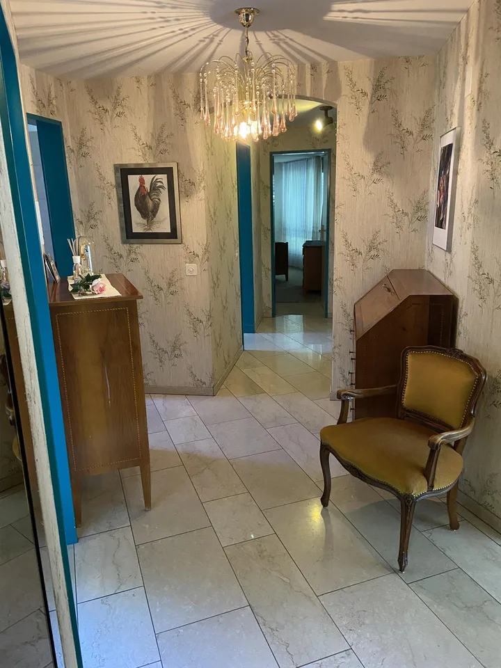 A large 3.5-room owner-occupied apartment with a special flair! – photo 9 of 24