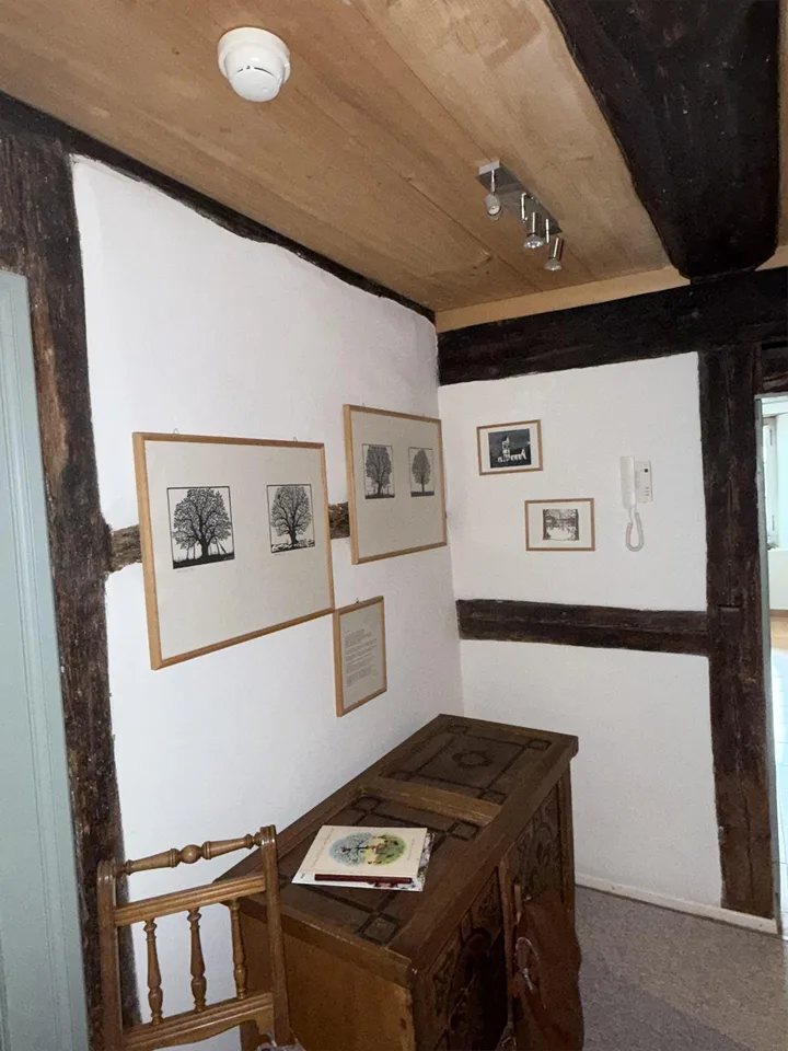 moderne und wunderschöne Wohnung mit antikem Flair – Foto 12 von 20