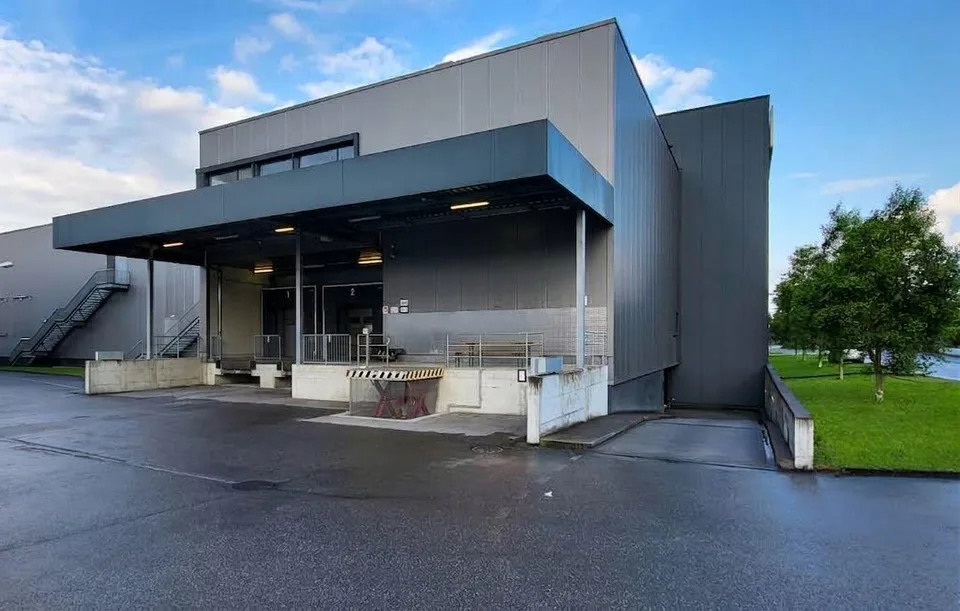 "OTTO'S, MEDIA MARKT und CLEVERFIT als Nachbar - what else?" – foto 3 di 5