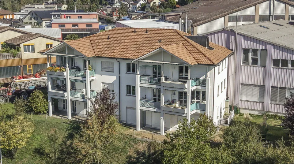 Vivre avec une vue : appartement de jardin 4,5 pièces avec beaucoup d'intimité – photo 15 sur 18