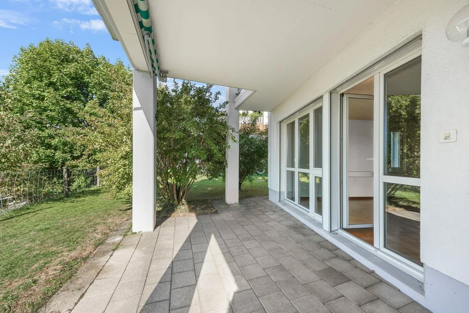 Vivre avec une vue : appartement de jardin 4,5 pièces avec beaucoup d'intimité – photo 12 sur 18