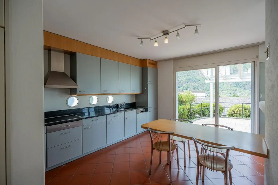 Occasione da non perdere: vendiamo graziosa casa in zona tranquilla... – Foto 3 von 17