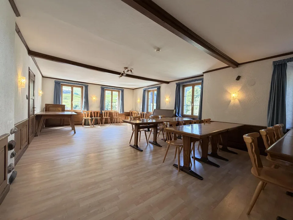 Gasthaus mit 5½-Zimmerwohnung im Dachgeschoss – Foto 3 von 10