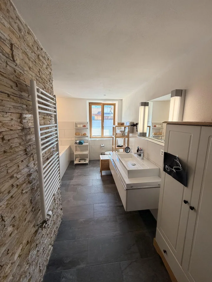 Gasthaus mit 5½-Zimmerwohnung im Dachgeschoss – Foto 10 von 10