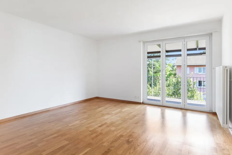 Helle 3-Zimmerwohnung an zentraler Lage in Zürich! – Foto 3 von 7