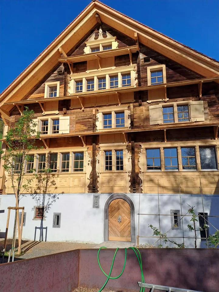 Renditeobjekt / Mehrfamilienhaus der besonderen Art - Historisches ... – photo 2 sur 13