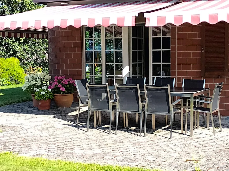 Ampia casa a schiera con vista da sogno sul lago di Hallwil – foto 11 di 12