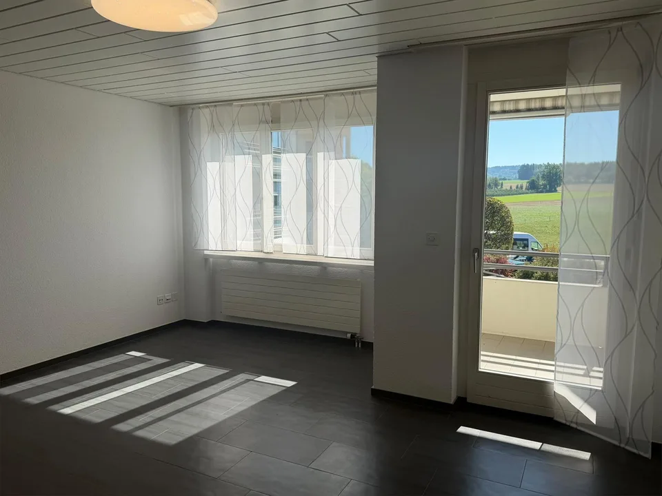 2½-Zimmer-Wohnung mit Blick ins Grüne – Foto 3 von 9