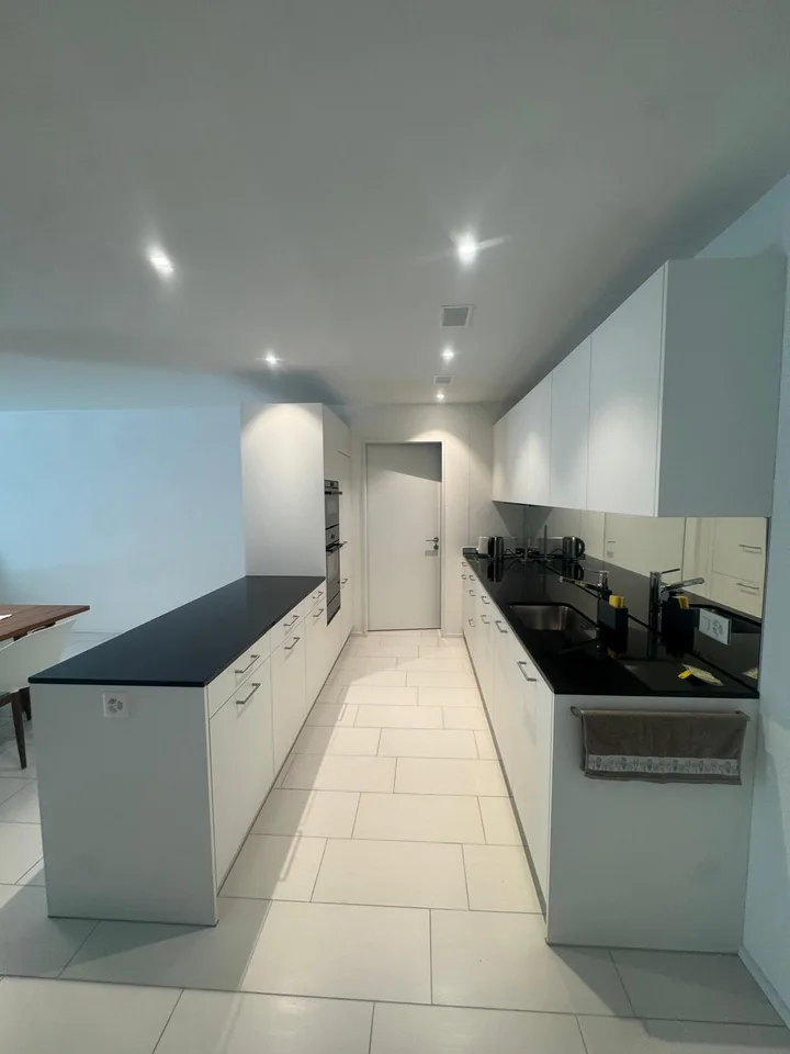 Einzigartige Gelegenheit: 2.5 Zimmerwohnung mit Rigiblick in Goldau – Foto 7 von 9