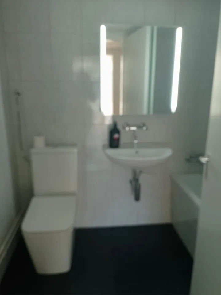neu renovierte 3 Zimmer Wohnung (inkl. Parkplatz) – Foto 7 von 10