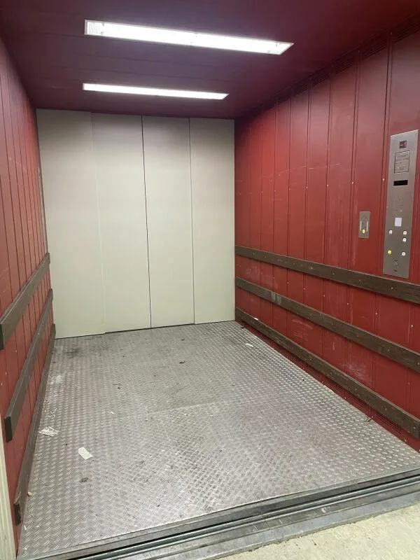 Edificio Commerciale e di Stoccaggio GB9 UG – foto 3 di 14