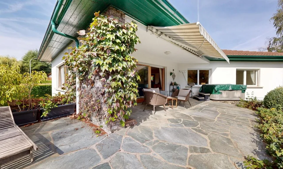 Incantevole casa indipendente in assoluta tranquillità a Coppet – foto 5 di 11