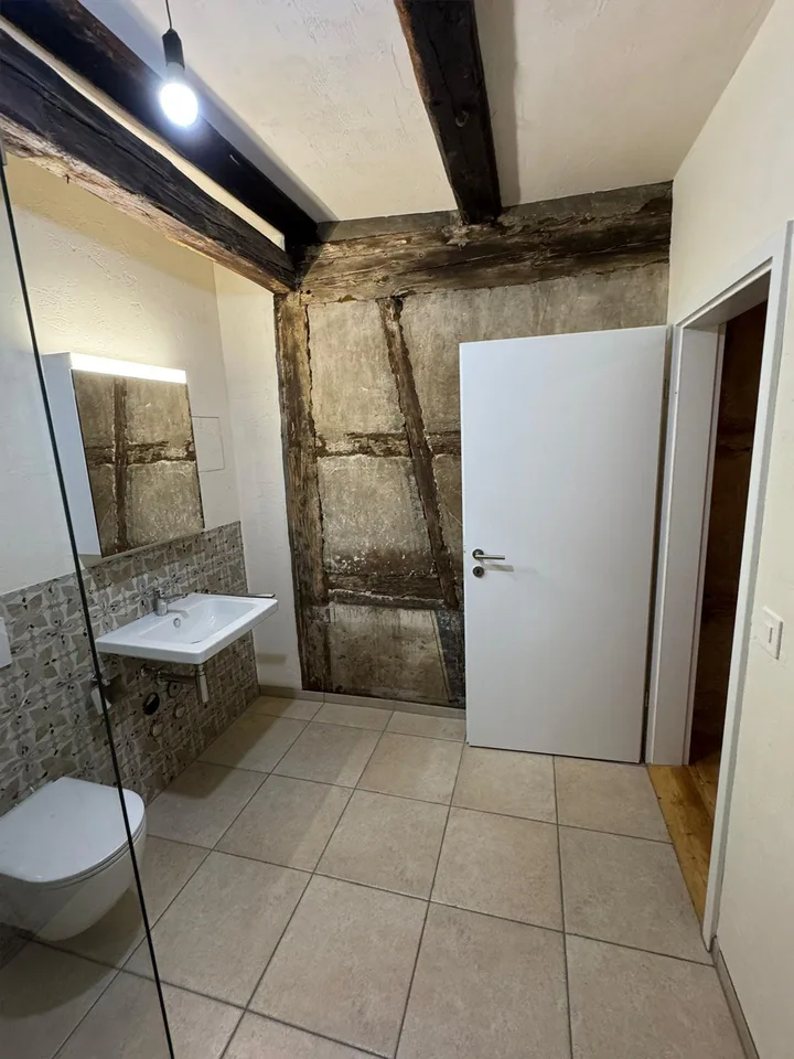 Renditeobjekt mit besonderem Charme - 5 Wohnungen und 1 Gewerbe – Foto 6 von 10