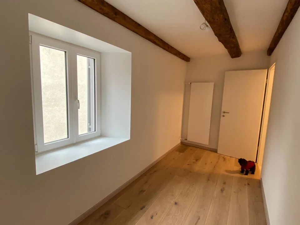 Charmante 3.5-Zimmer-Wohnung in Felsberg – photo 3 of 6