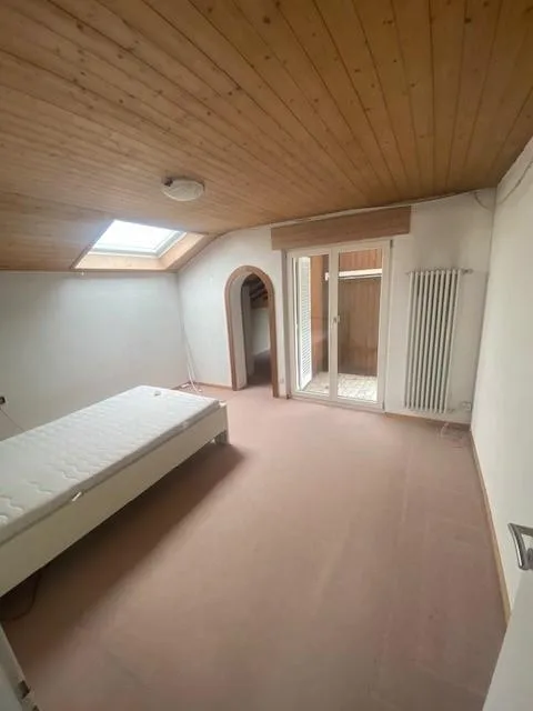 Befristet wohnen in Einfamilienhaus mit grossem Umschwung – photo 6 sur 12