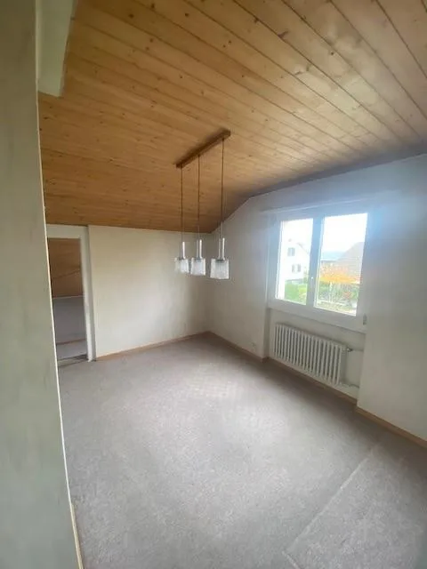 Befristet wohnen in Einfamilienhaus mit grossem Umschwung – photo 5 sur 12
