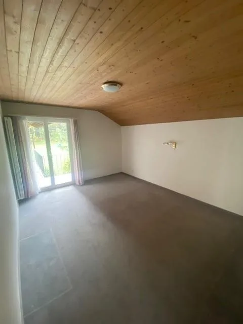 Befristet wohnen in Einfamilienhaus mit grossem Umschwung – photo 4 sur 12