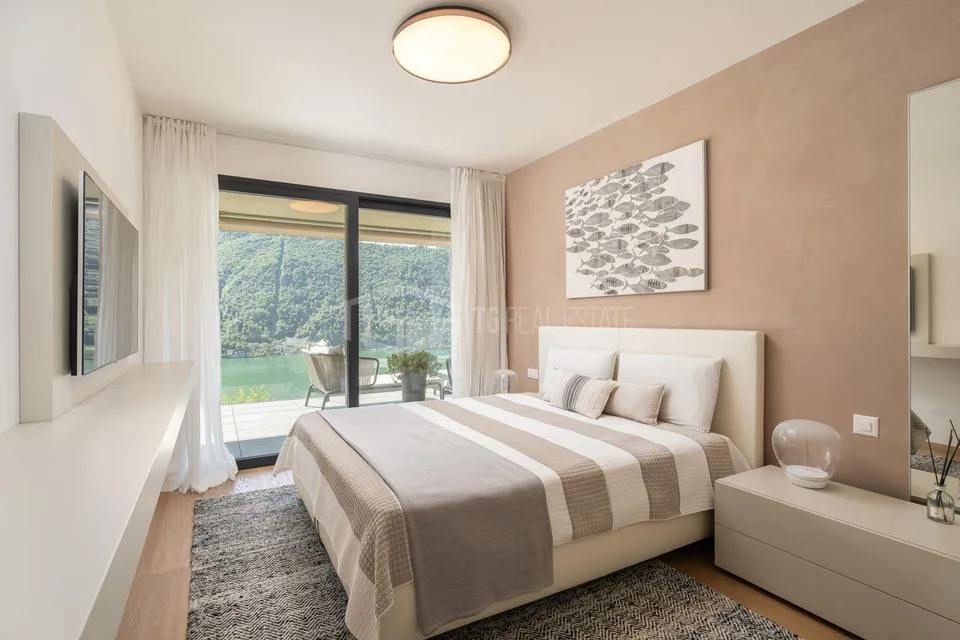 Exclusive 3.5-room lake-view flat for sale in Morcote (Copy) | Escl... – photo 10 sur 15