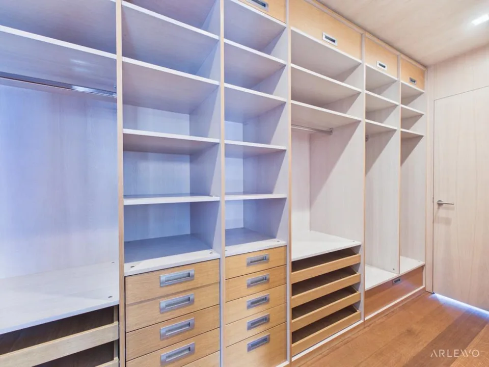 Stilvolle Attikawohnung mit privater Dachterrasse – Foto 8 von 12